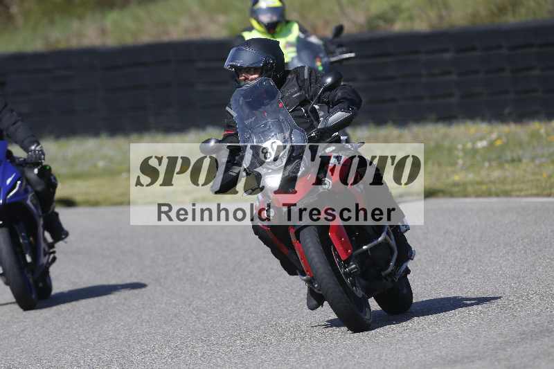 /01 02.04.2026 MAZ ADR/Gruppe gelb Gruppe gruen/80